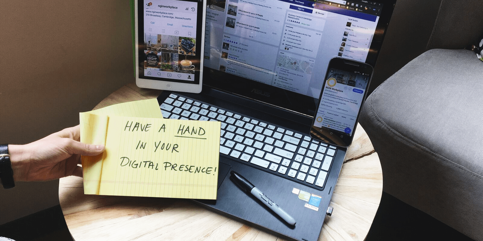 AI for social media, have a hand in your digital presence